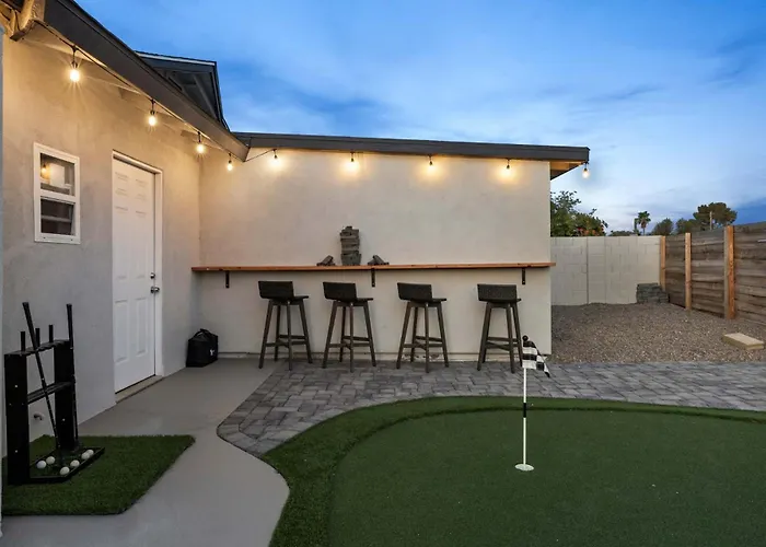 Desert Dreaming - Old Town Pool & Putt * Scottsdale