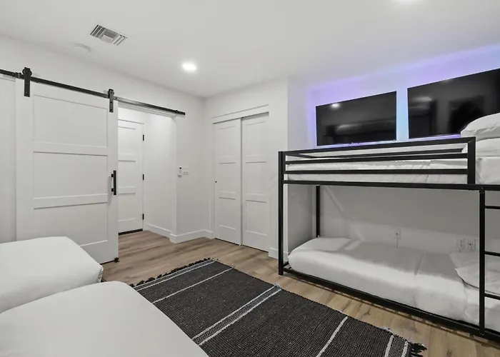 Desert Dreaming - Old Town Pool & Putt Holiday home Scottsdale