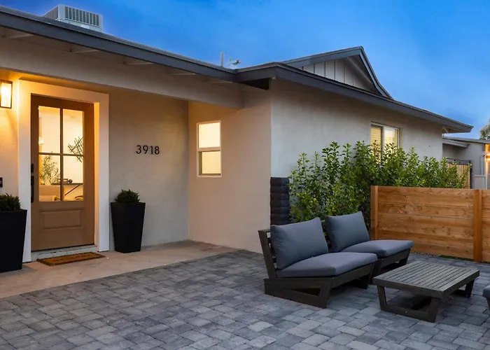 Holiday home Desert Dreaming - Old Town Pool & Putt *